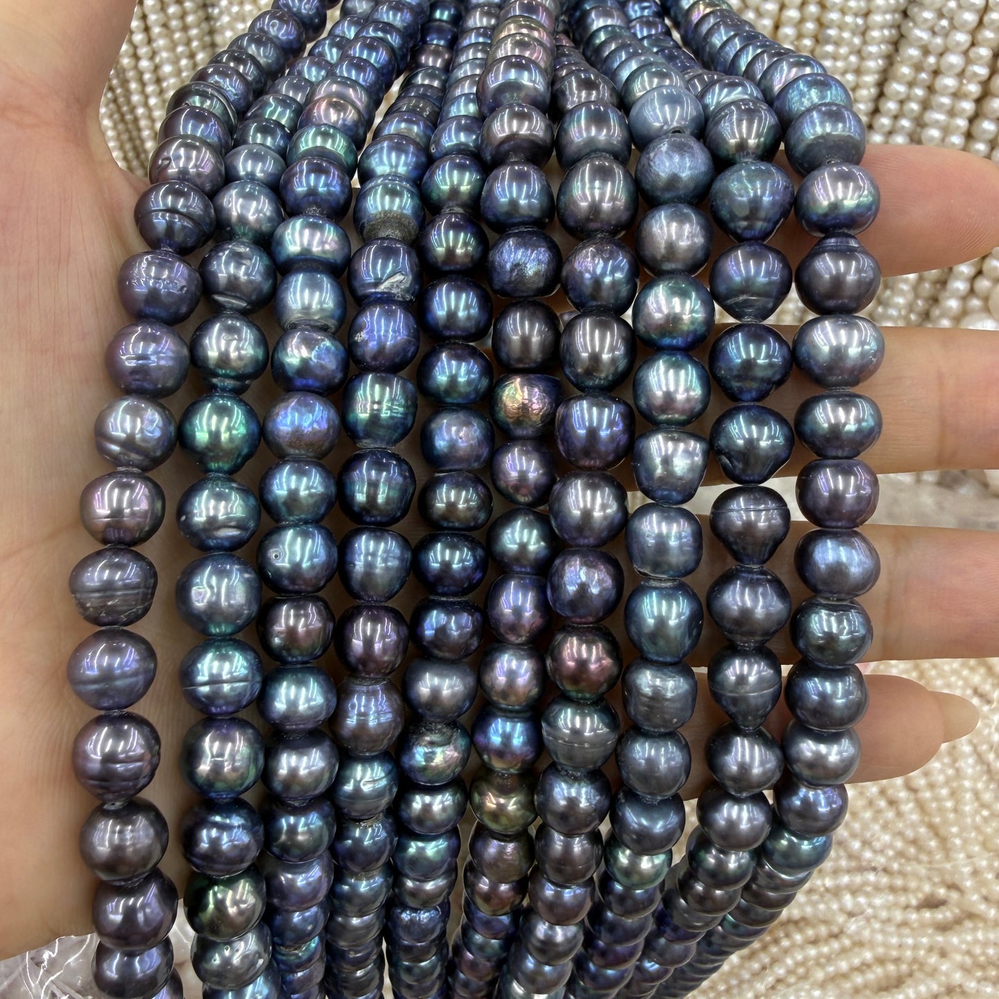 Dark Grey‑Black Peacock Luster Freshwater Pearl Beads