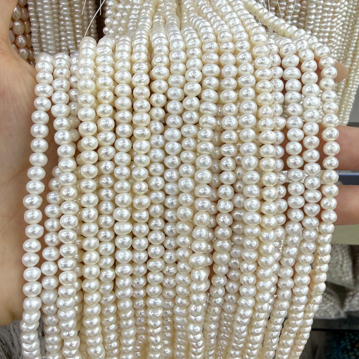 4x5mm Flat Oval Freshwater Pearl Beads