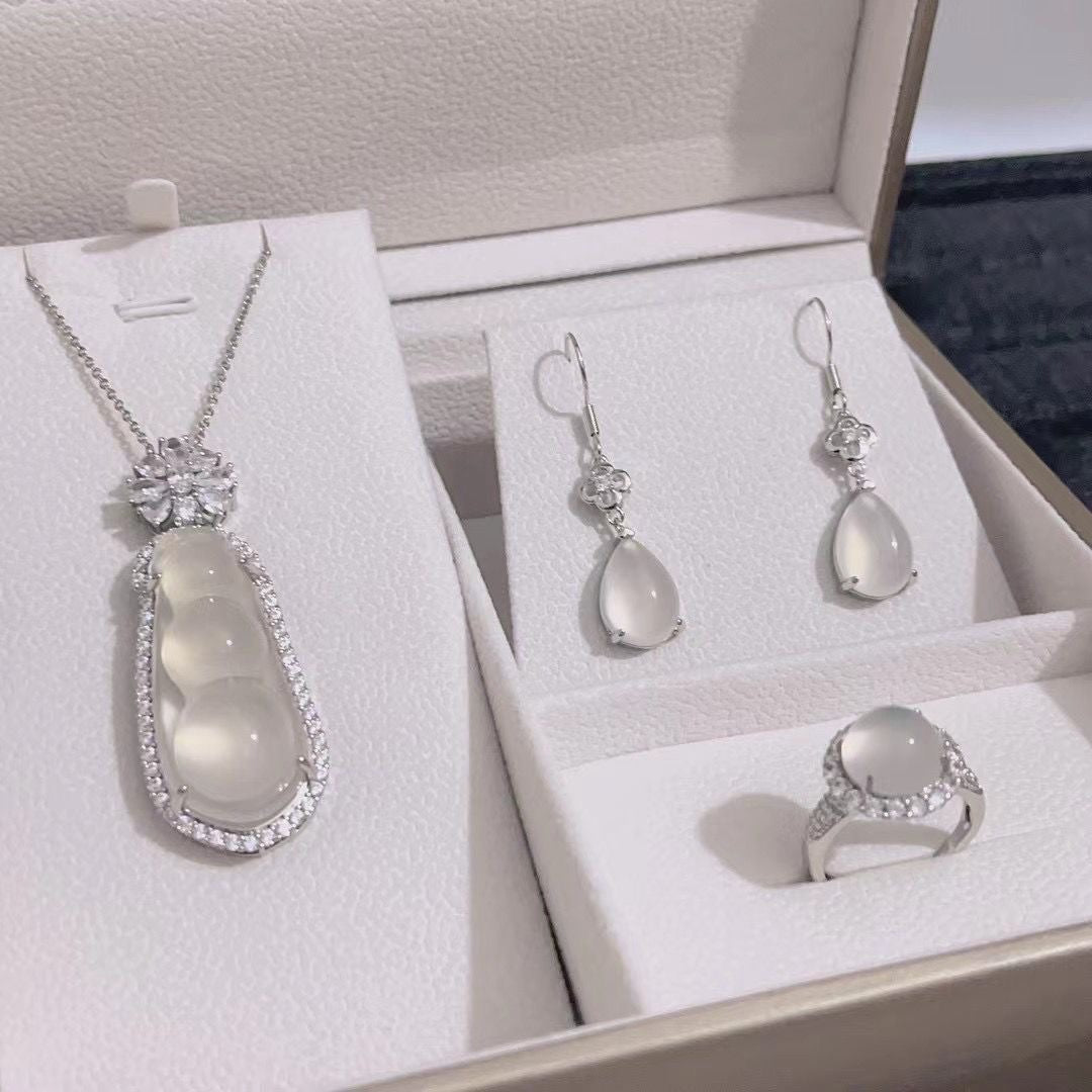 Stunning Jade Diamond Jewelry Set with Necklace, Earrings, Ring and Luxury Gift Box