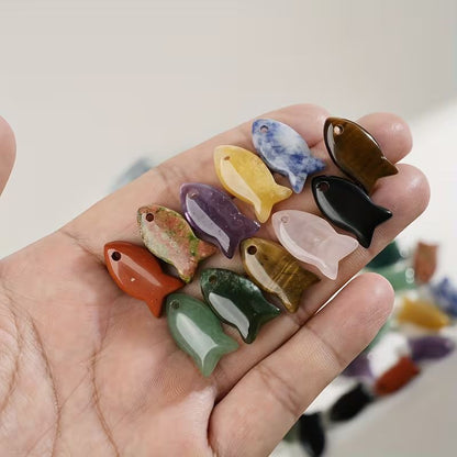 Healing Crystal Semi-Precious Stone Fish Shape Pendant Necklace 1PCS