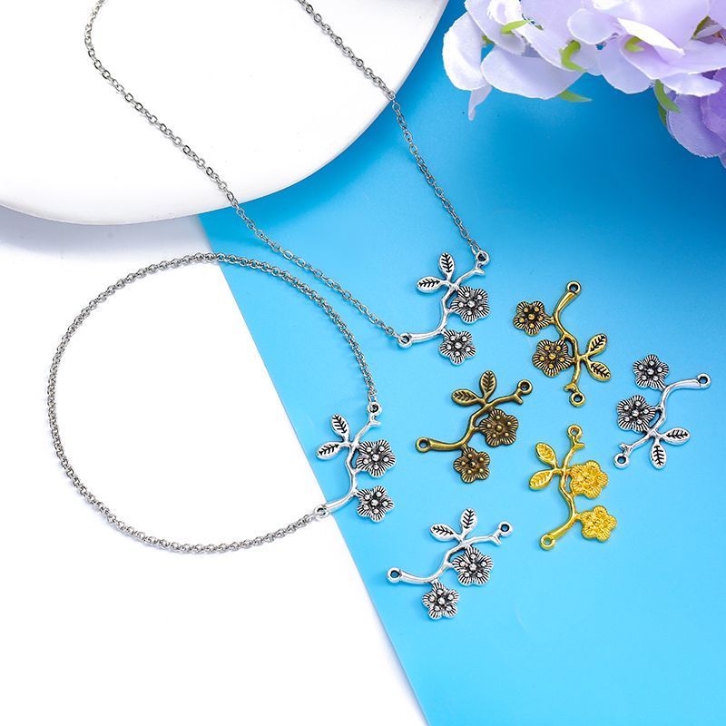 10PCS Plum Blossom Connector for Jewelry Making Findings 18x31mm