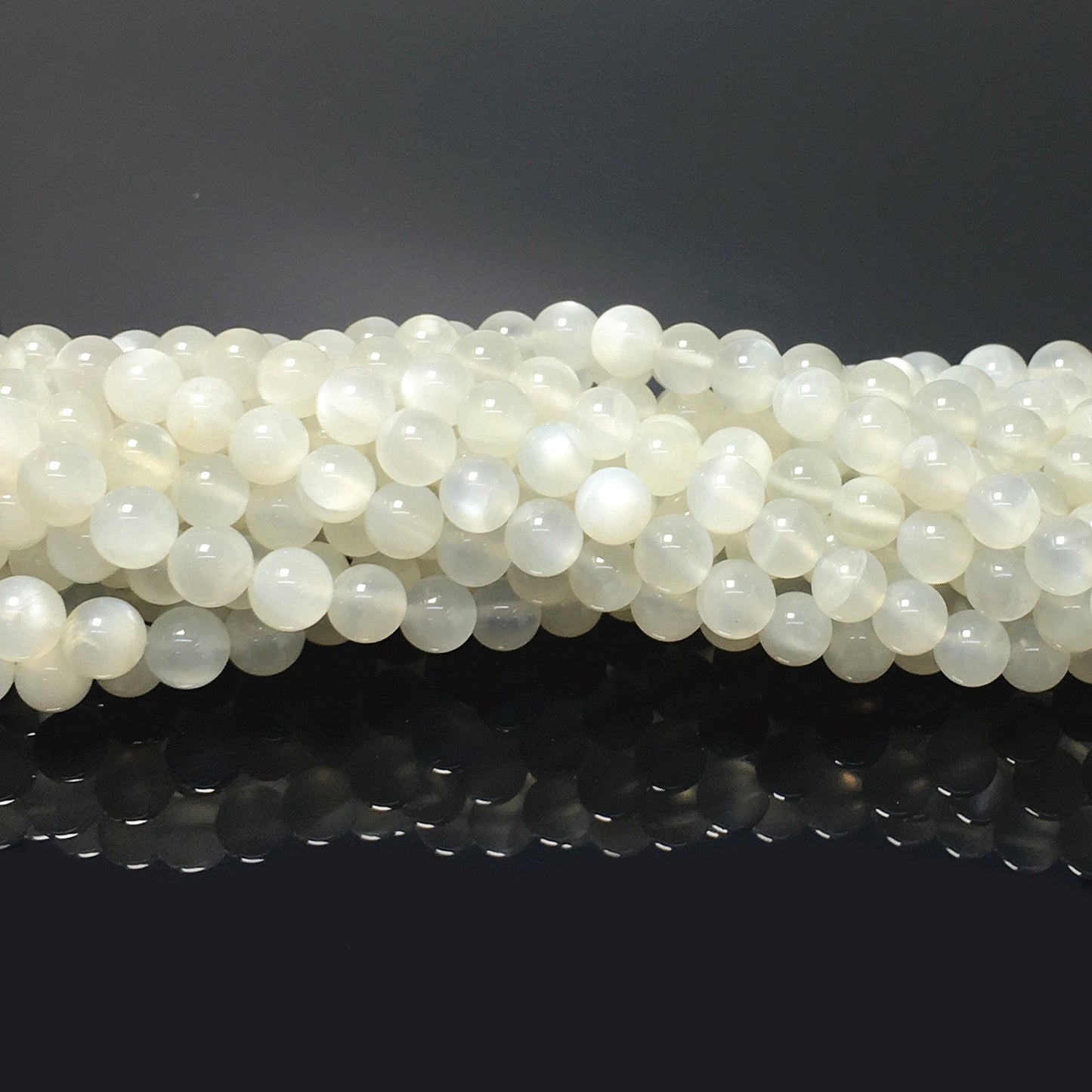 Higher Quality White Milky Moonstone Round Beads