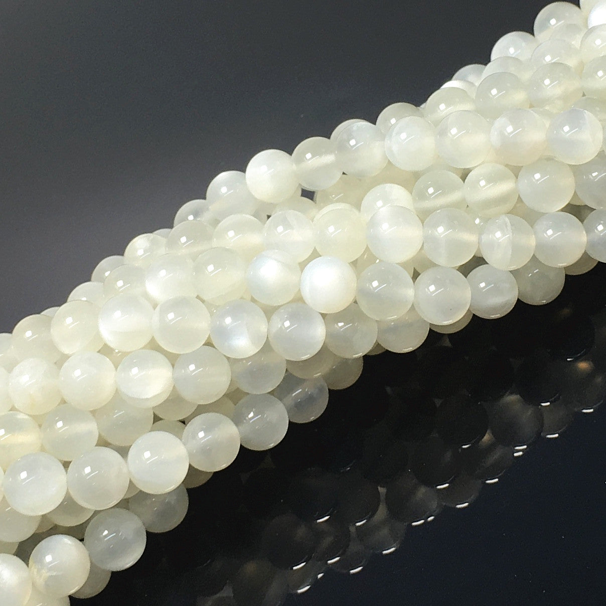 Higher Quality White Milky Moonstone Round Beads