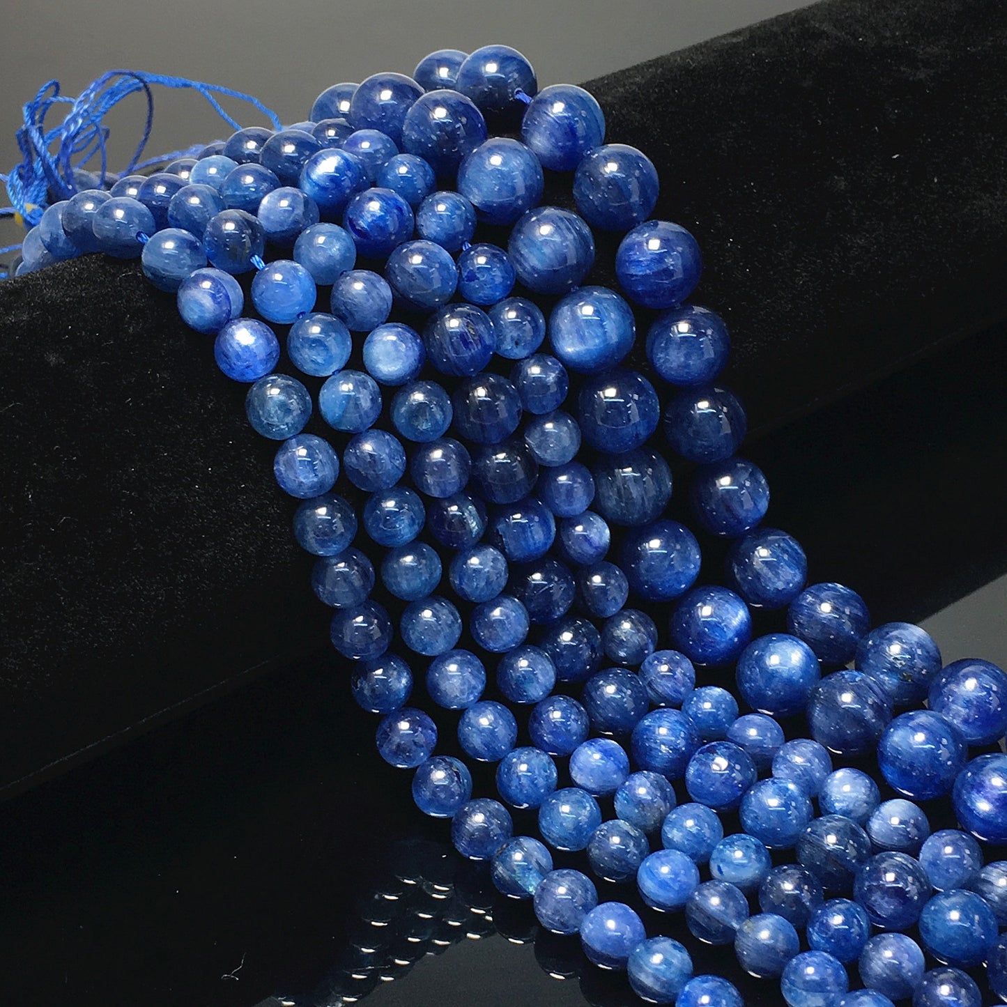 Higher Quality Kyanite Round Beads