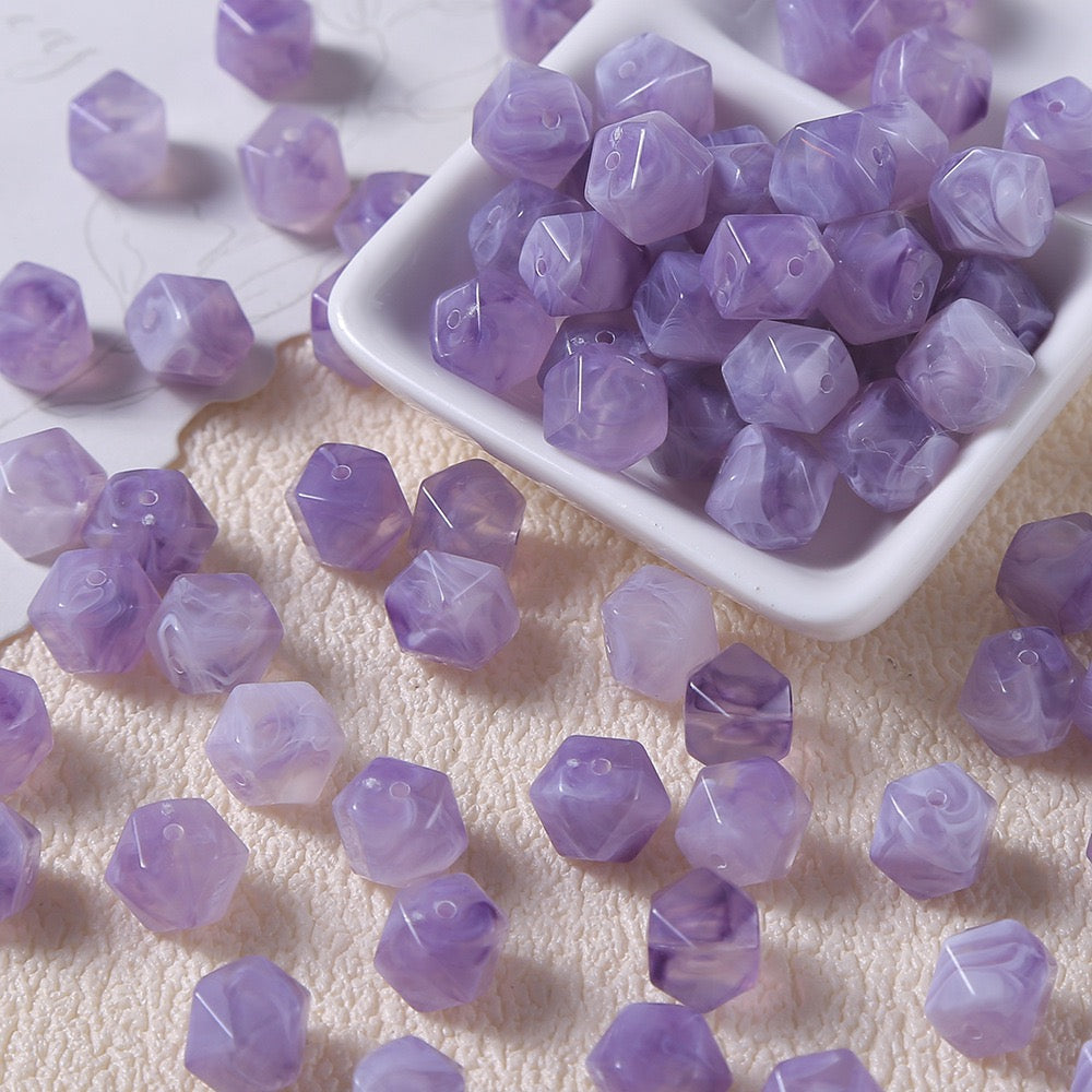 50pcs Vintage Marbled Diamond‑Cut Acrylic Resin Beads