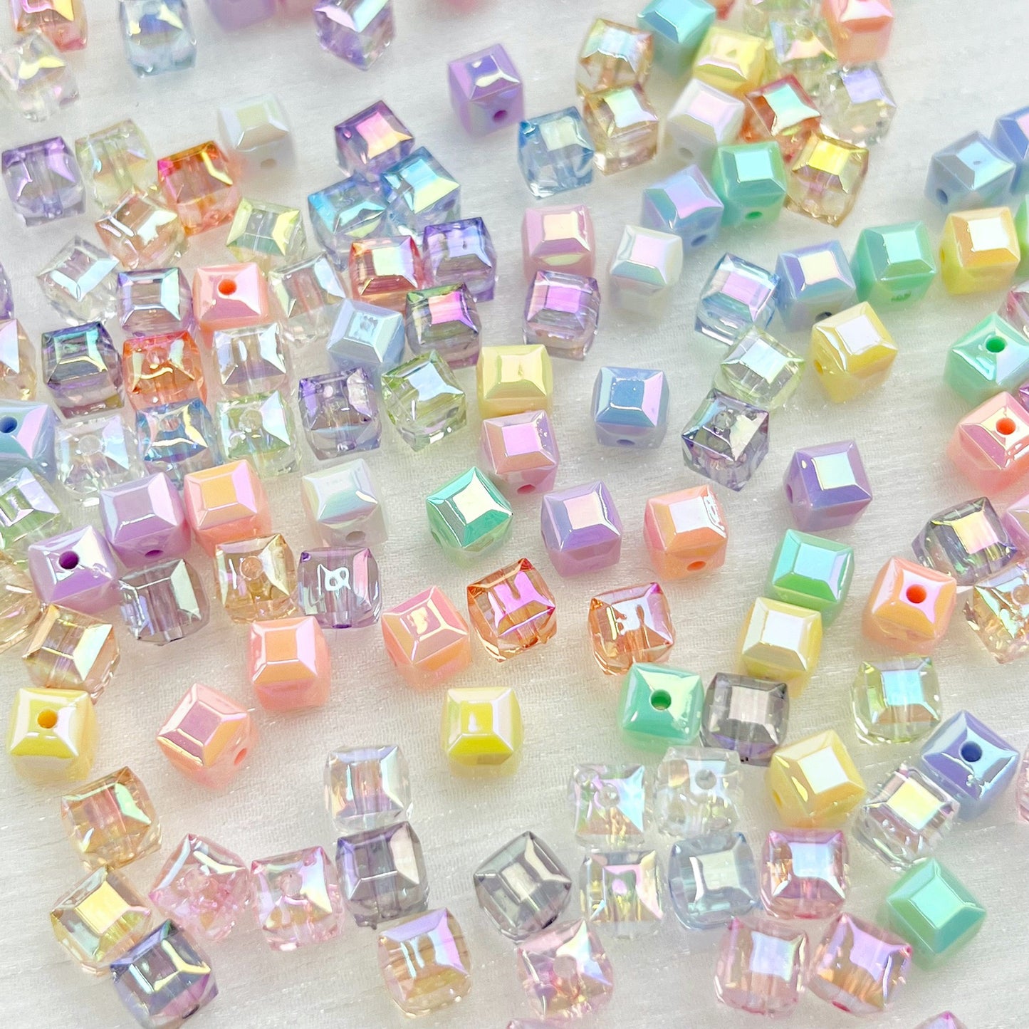 60pcs Transparent Acrylic Cube Beads