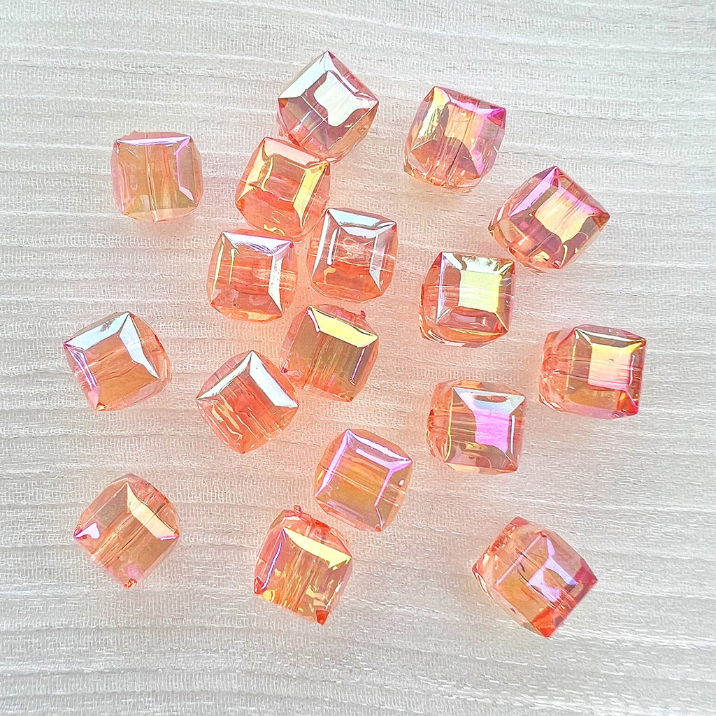 60pcs Transparent Acrylic Cube Beads