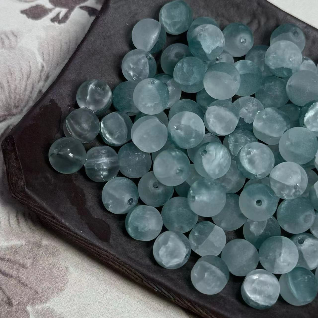 100pcs Water‑Sensitive Beads · Turns Transparent In Water