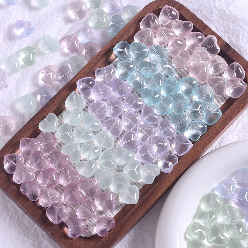 50pcs Clear Translucent Glass Heart Beads