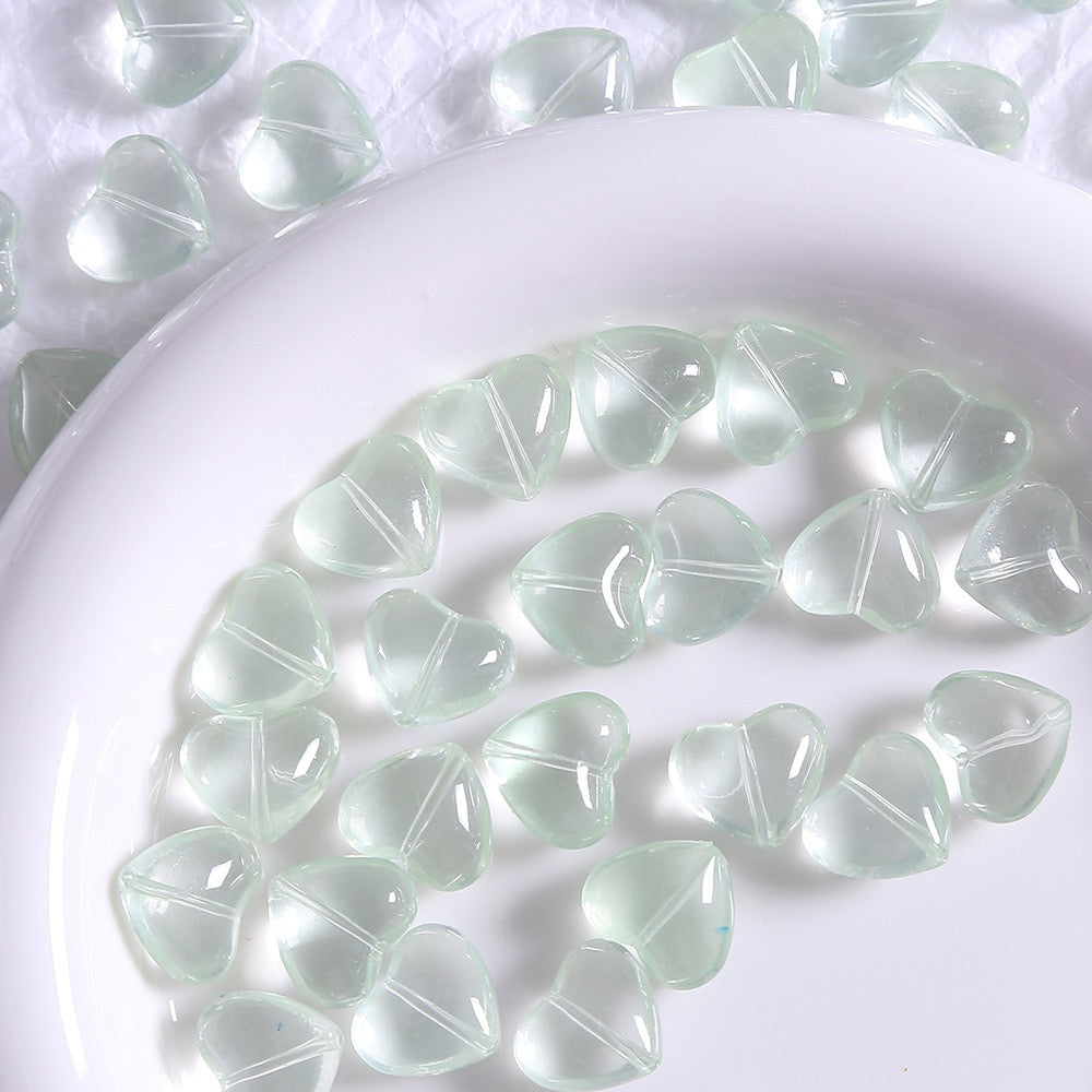 50pcs Clear Translucent Glass Heart Beads