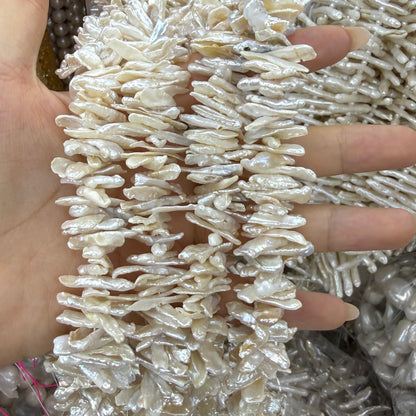 Irregular Baroque Pearl Beads Strand (15-25mm)