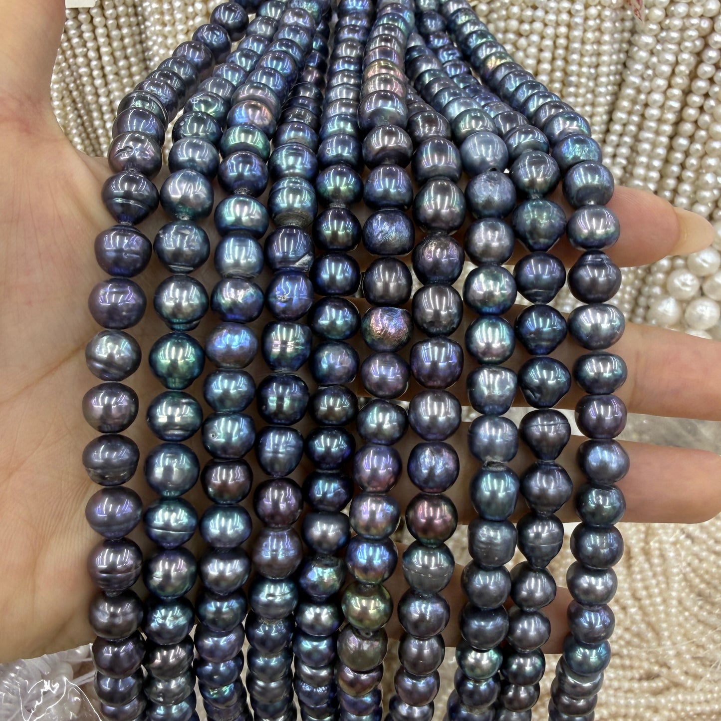 Dark Grey‑Black Peacock Luster Freshwater Pearl Beads
