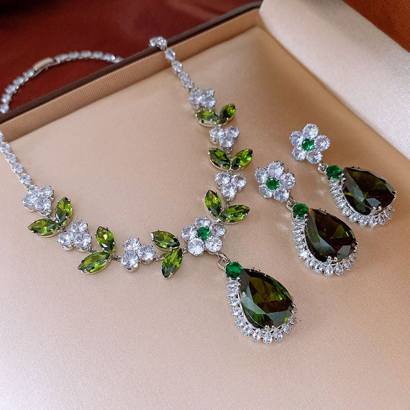 Stunning Jade Diamond Jewelry Set with Necklace, Earrings, Ring and Luxury Gift Box