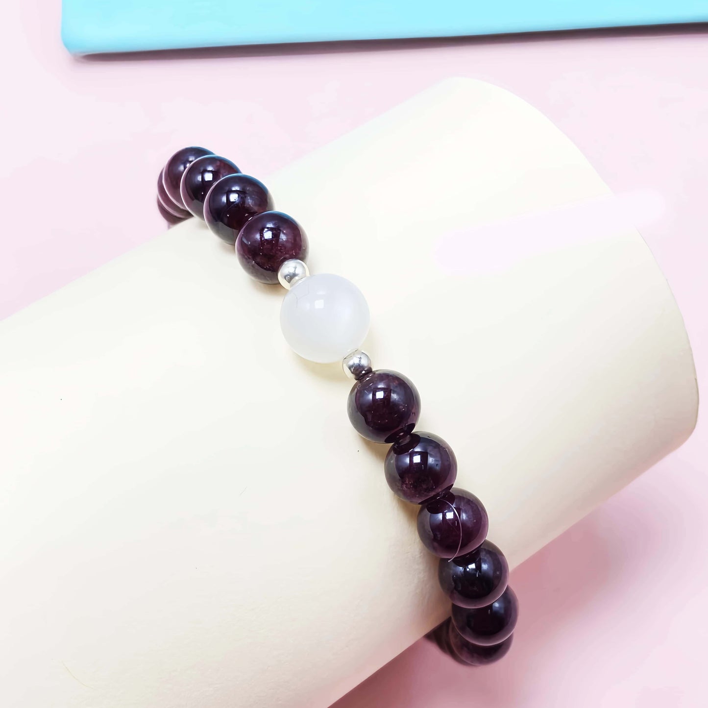 Red Garnet Crystal Bracelet for Love and Relationship