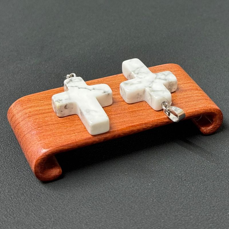 Healing Crystal Flat Cross Shape Pendant Necklace 1PC
